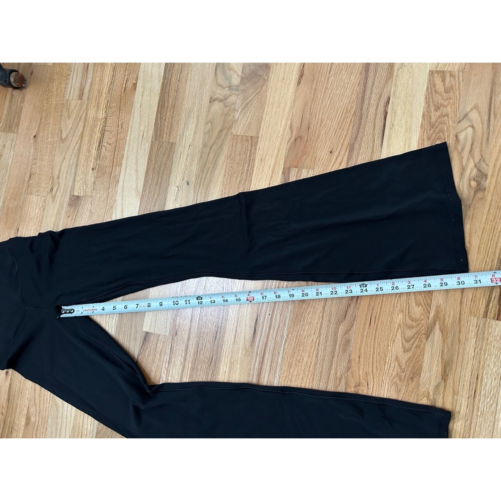 OFFLINE by Aerie Real Me Crossover High Waisted Flare Leggings Black Small - Picture 8 of 10